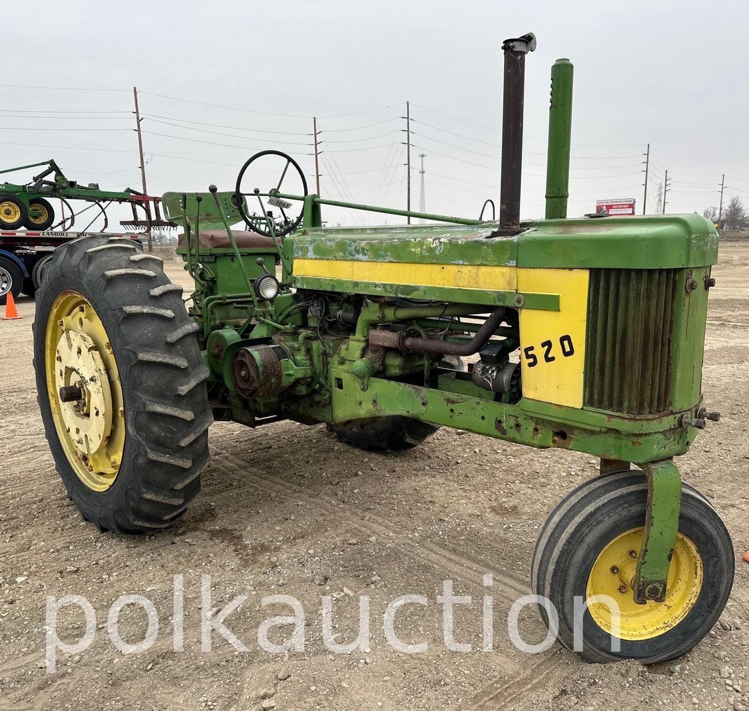 John Deere 520 Equipment Image0