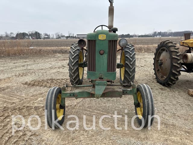 Image of John Deere 420 equipment image 1