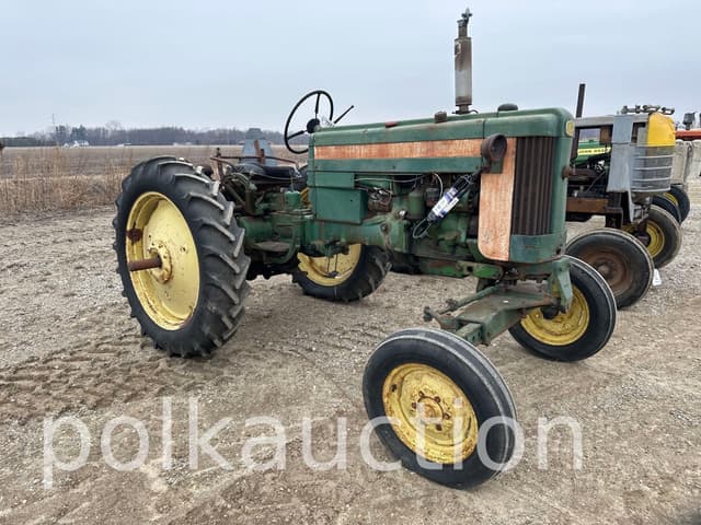 Image of John Deere 420 equipment image 2