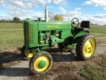 Main image John Deere M