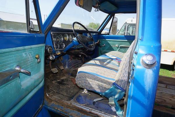 Image of Chevrolet C50 equipment image 3