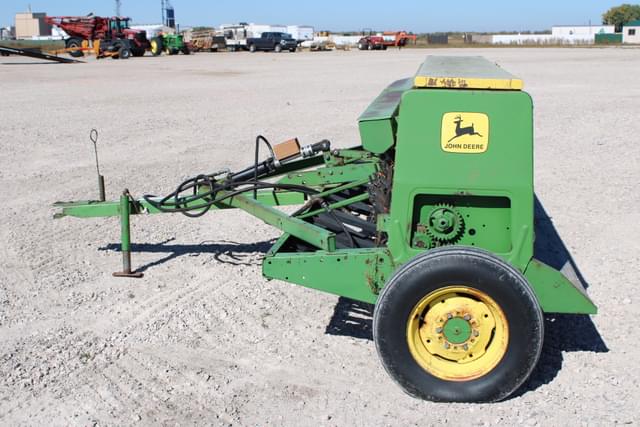 Image of John Deere 8200 equipment image 2