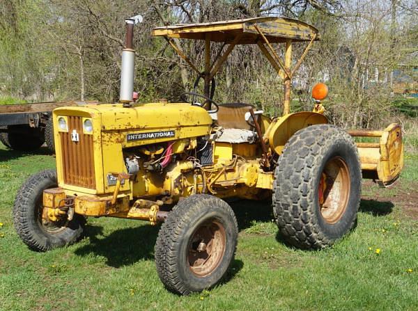 Image of International Harvester 2504 Image 0