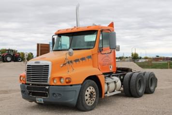 Main image Freightliner Century Class