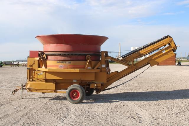 Image of Haybuster H1000 equipment image 3