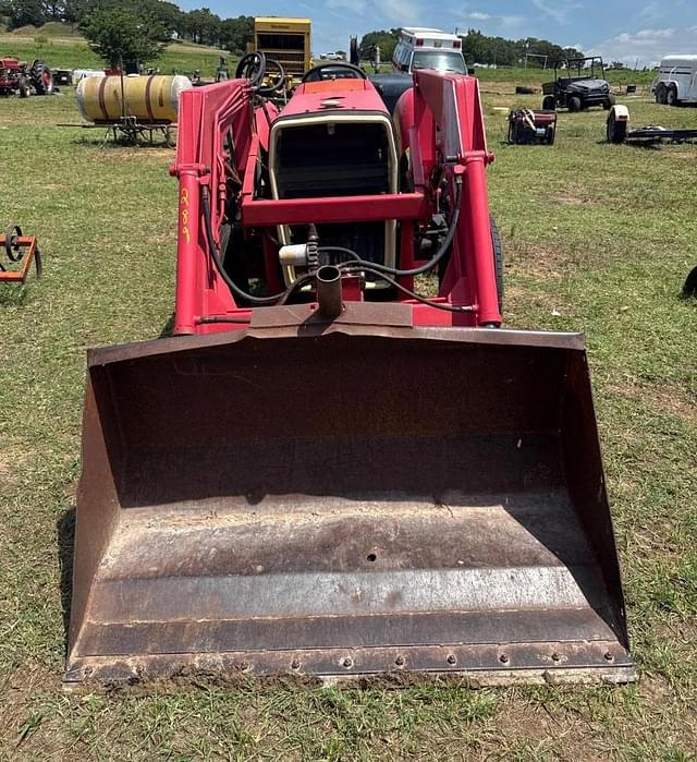 Image of Massey Ferguson 245 equipment image 1