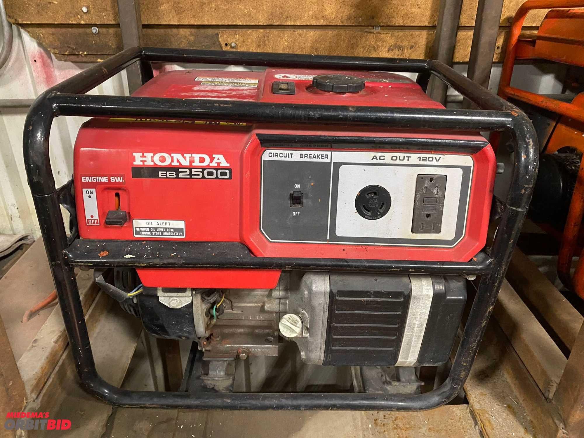 SOLD - (1) Honda EB2500 Generator, 120 V with a 20 AMP 3-prong plug ...