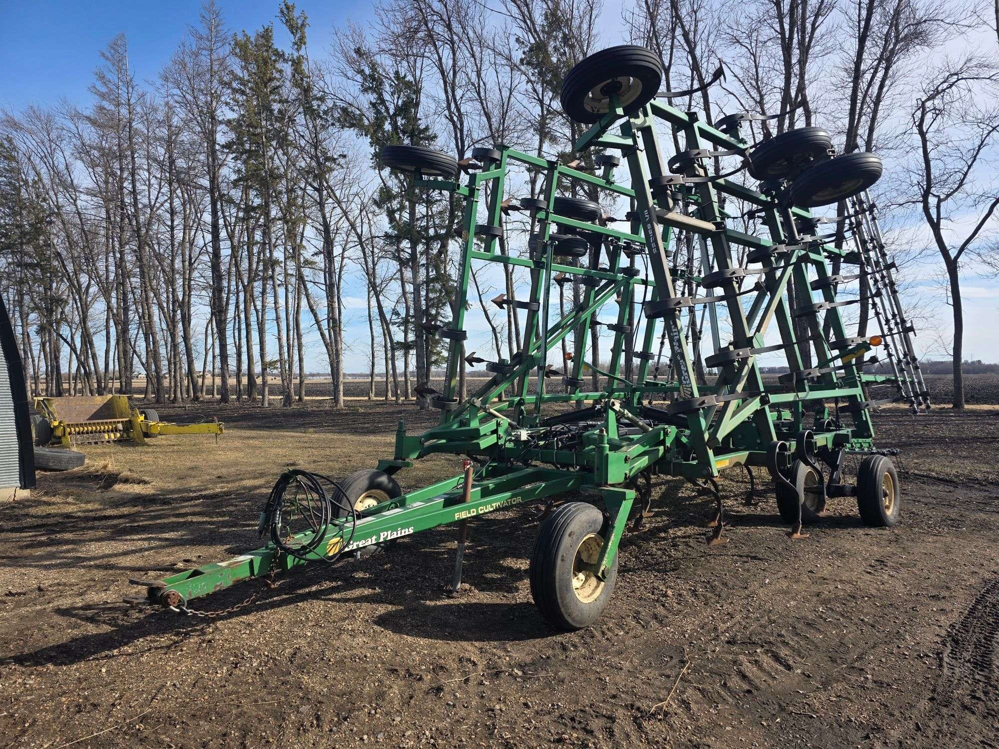 Great Plains 6332FC Equipment Image0