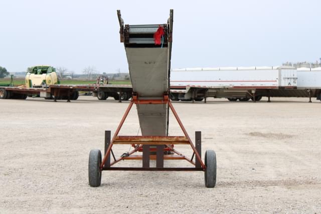 Image of New Idea 176 equipment image 4