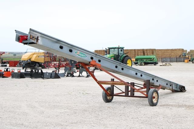 Image of New Idea 176 equipment image 3