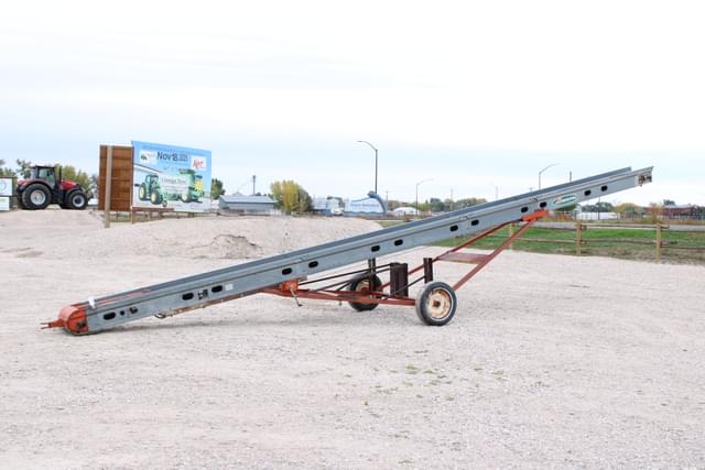 Image of New Idea 176 equipment image 1