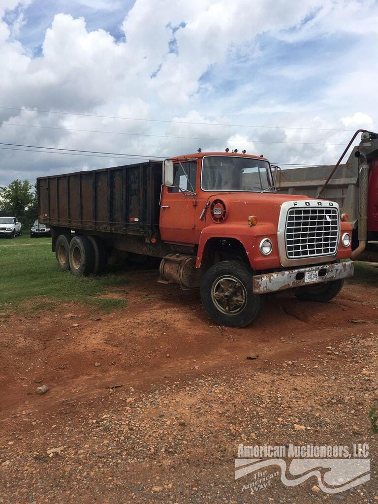 Main image Ford 9000