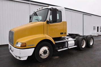 Main image Volvo VNM