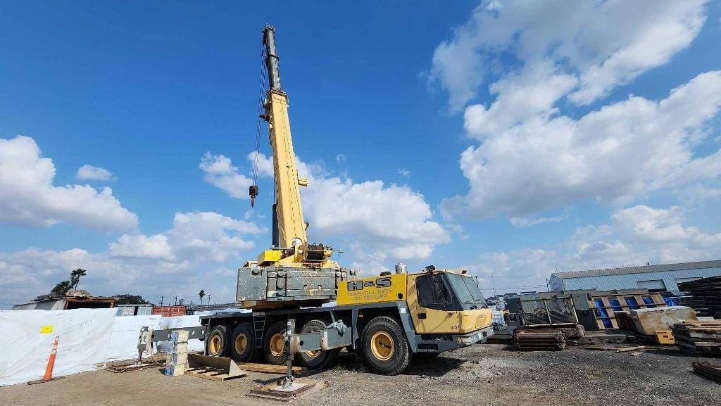 2004 Grove GMK5120B Equipment Image0