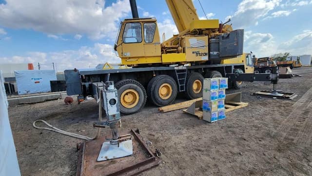 Image of Grove GMK5120B equipment image 3