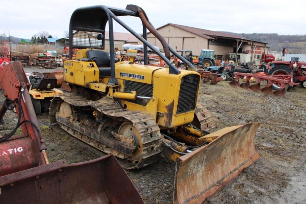 Image of John Deere 450 Primary image