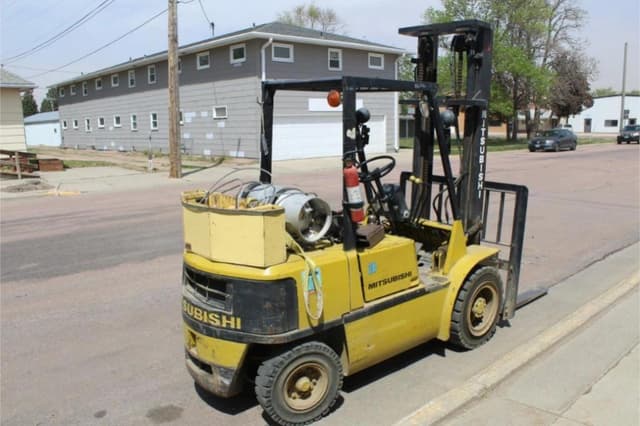 Image of Mitsubishi FG30 equipment image 4