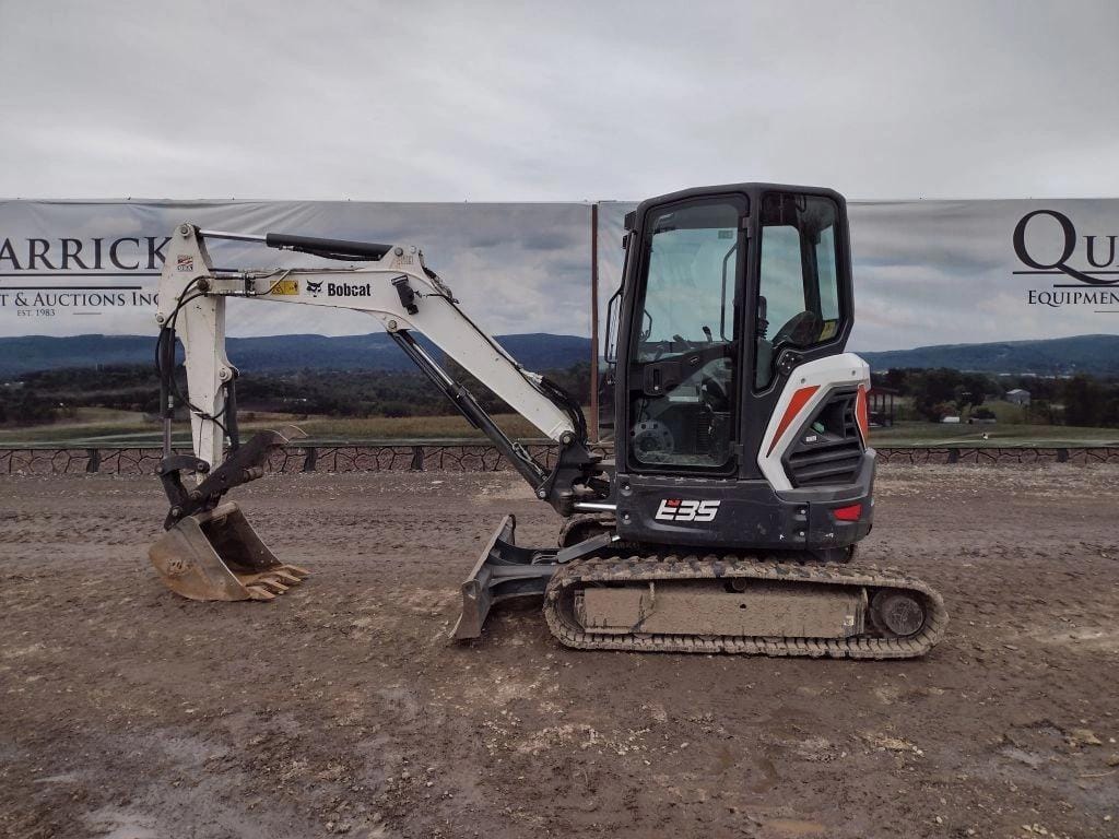 2021 Bobcat E35i Equipment Image0