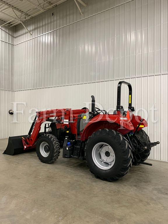 Image of Case IH Farmall 120C equipment image 2