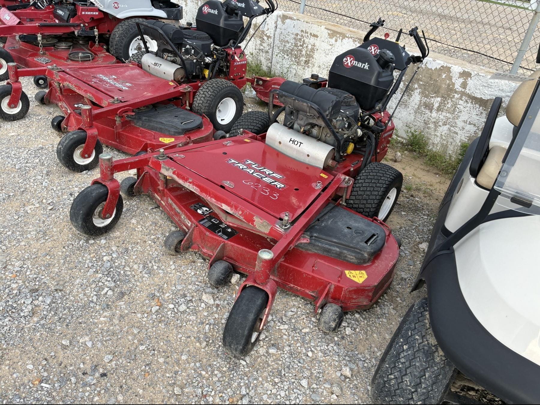 Exmark Lazer Z Equipment Image0