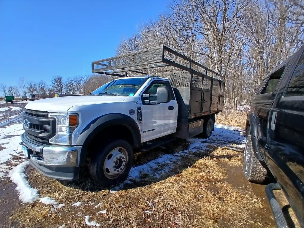 Image of Ford F-550 Primary image