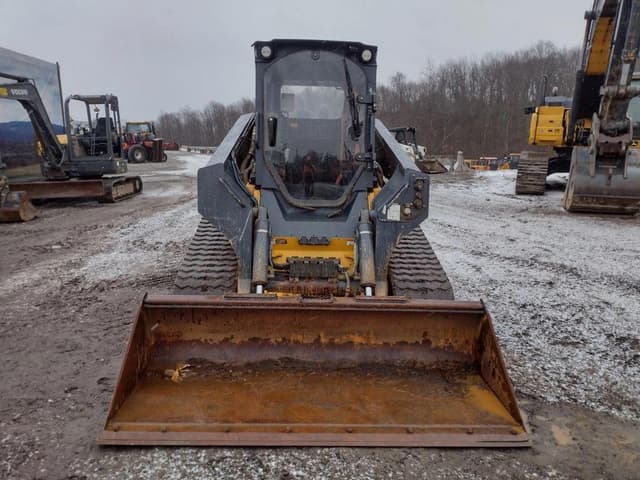 Image of John Deere 331G equipment image 1