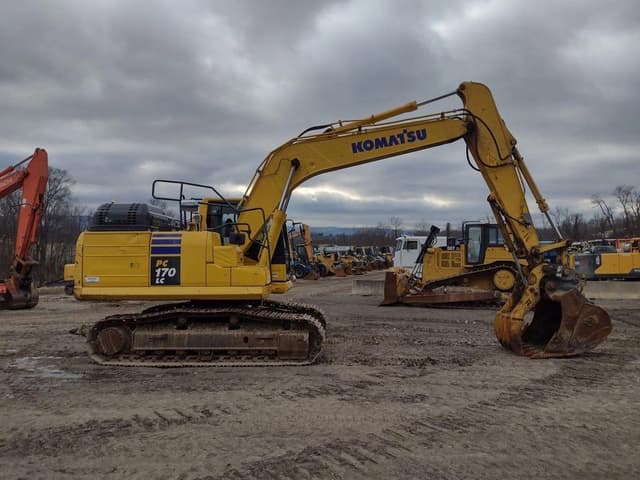 Image of Komatsu PC170LC-11 equipment image 2