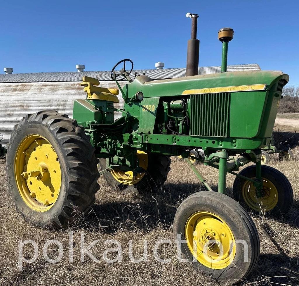 Main image John Deere 3020