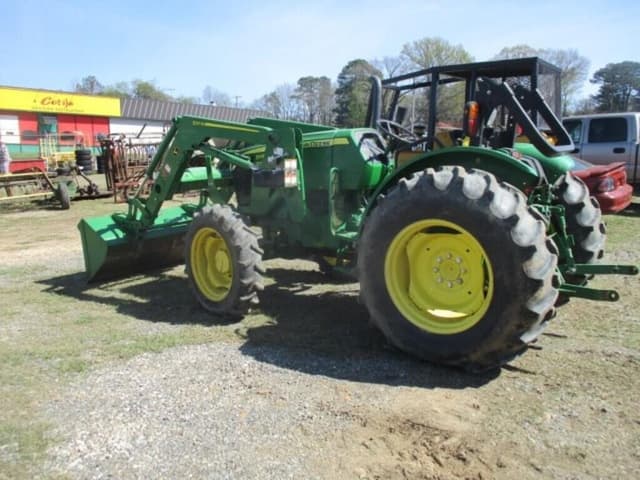 Image of John Deere 5045E equipment image 2