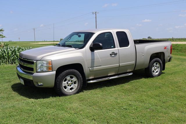Image of Chevrolet 1500 Primary image