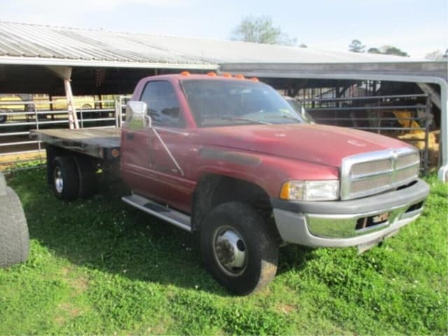 Image of Dodge Ram 3500 equipment image 4