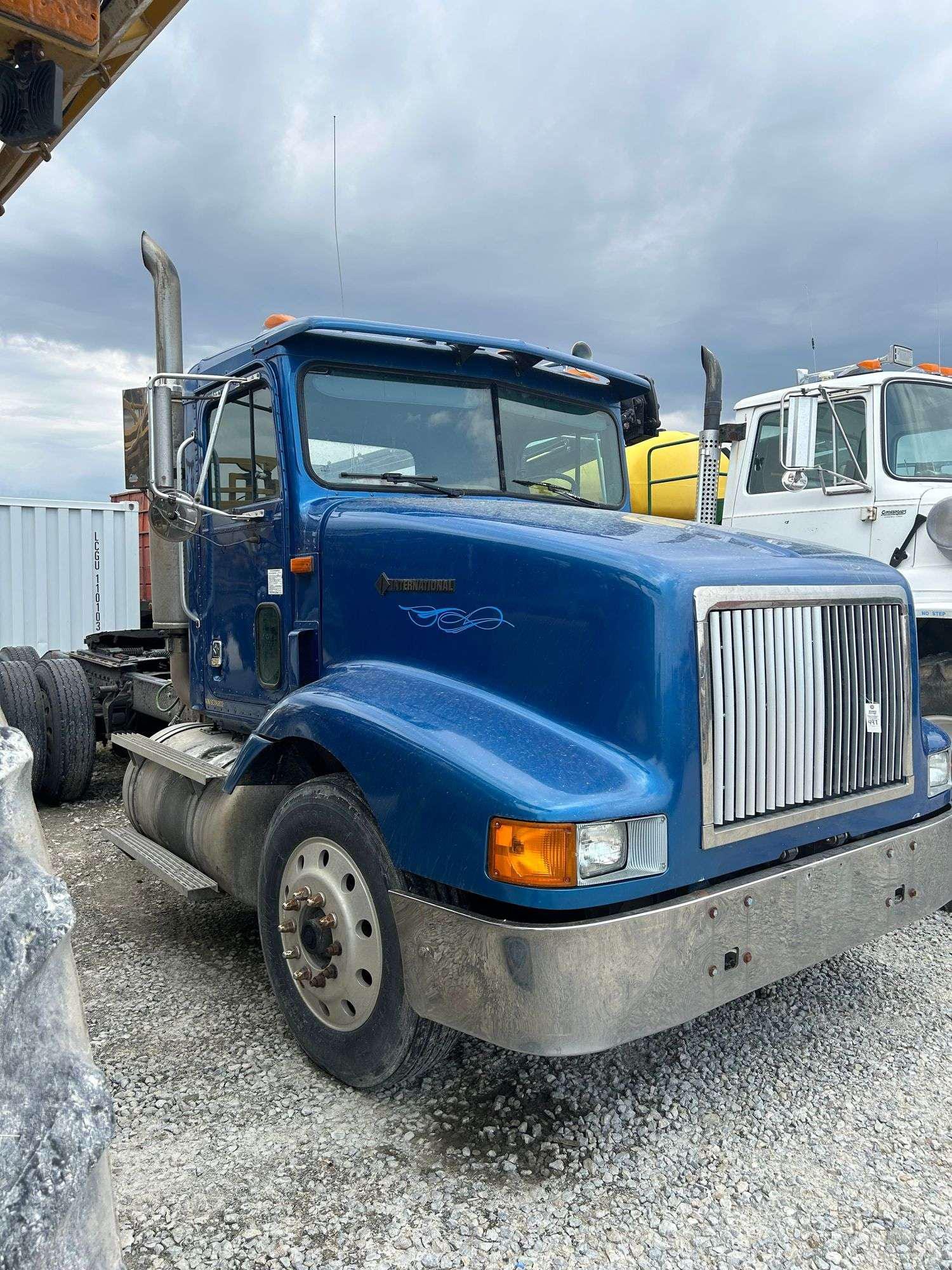 Main image International 9200