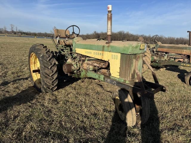 Image of John Deere 530 equipment image 4