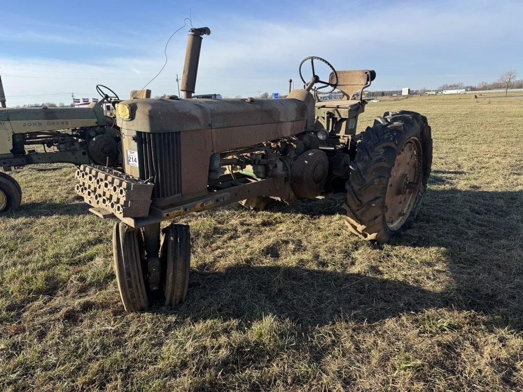 John Deere 530 Image