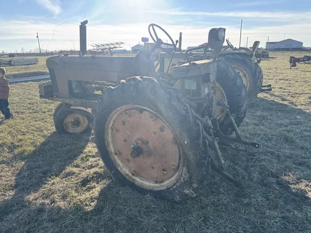 Image of John Deere 530 equipment image 1