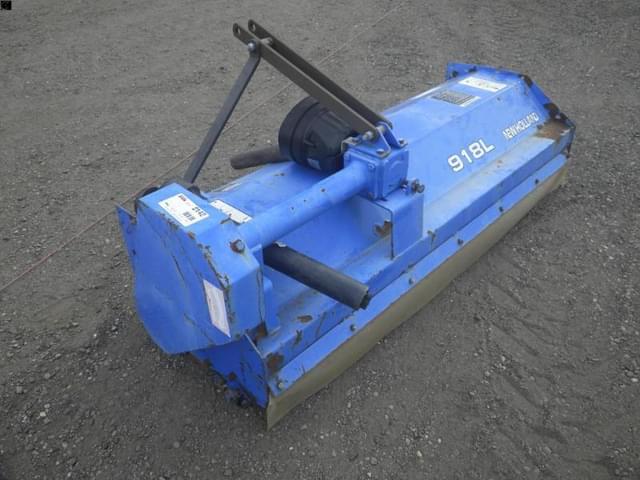 Image of New Holland 918L equipment image 2