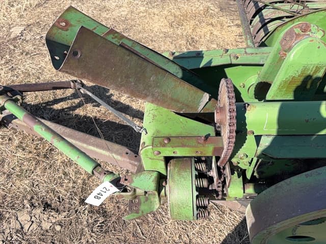 Image of John Deere 14T equipment image 3