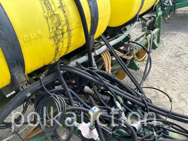 Image of John Deere 7000 equipment image 3
