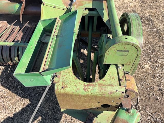 Image of John Deere 14T equipment image 2