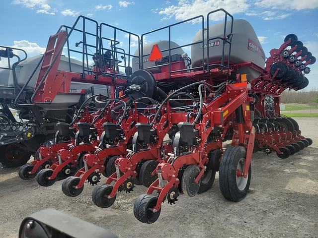 Image of Case IH 2150 equipment image 3
