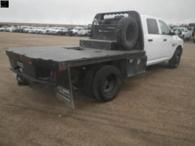 Image of Dodge Ram 3500 equipment image 4