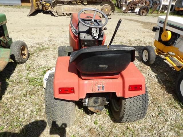 Image of Cub Cadet 1282 equipment image 4