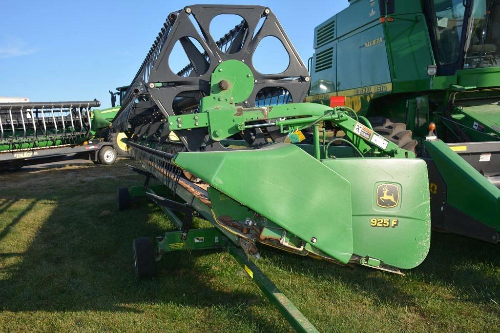 Image of John Deere 925F Primary image