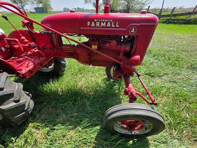 Image of Farmall A equipment image 4