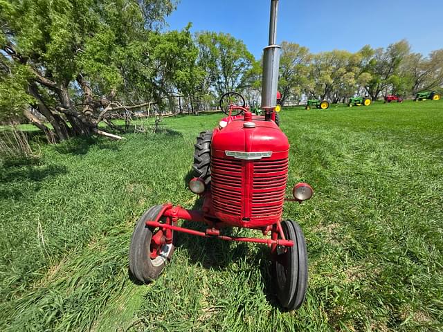Image of Farmall A equipment image 2