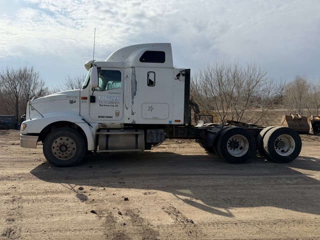 Image of International 9200i equipment image 3