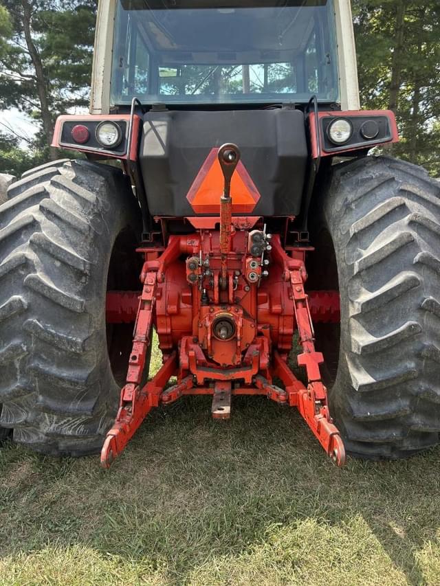 Image of International Harvester 1586 equipment image 3