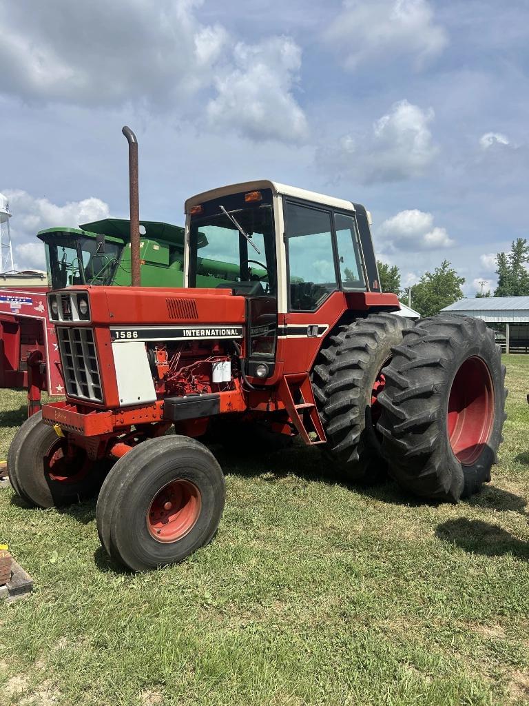 Image of International Harvester 1586 Primary image