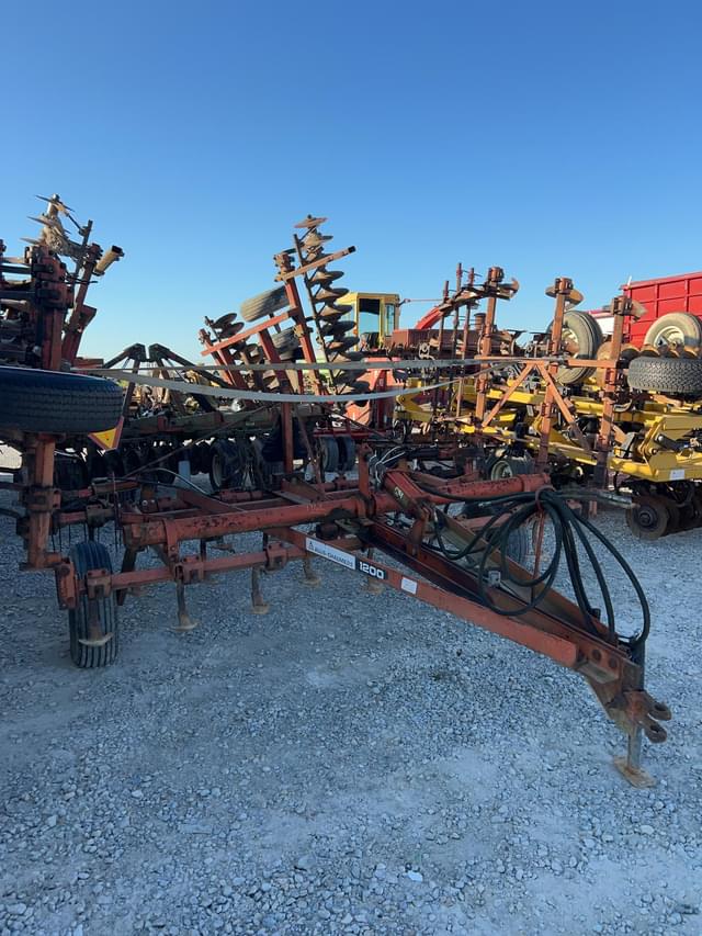 Image of Allis Chalmers 1200 equipment image 1