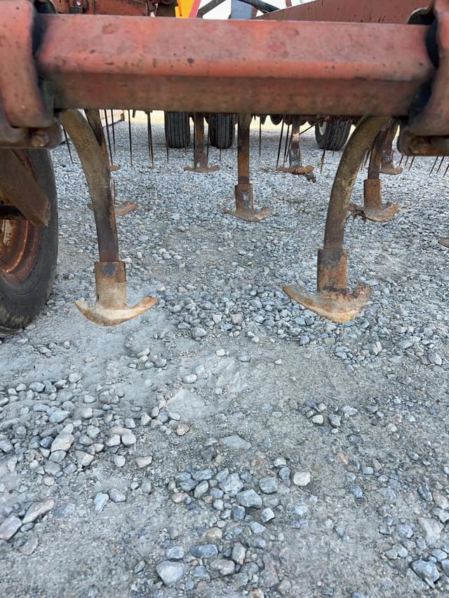 Image of Allis Chalmers 1200 equipment image 4